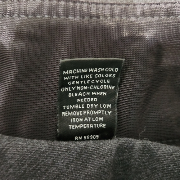 Investments ll career/dress pants straight cut size 18 WR - Picture 3 of 3